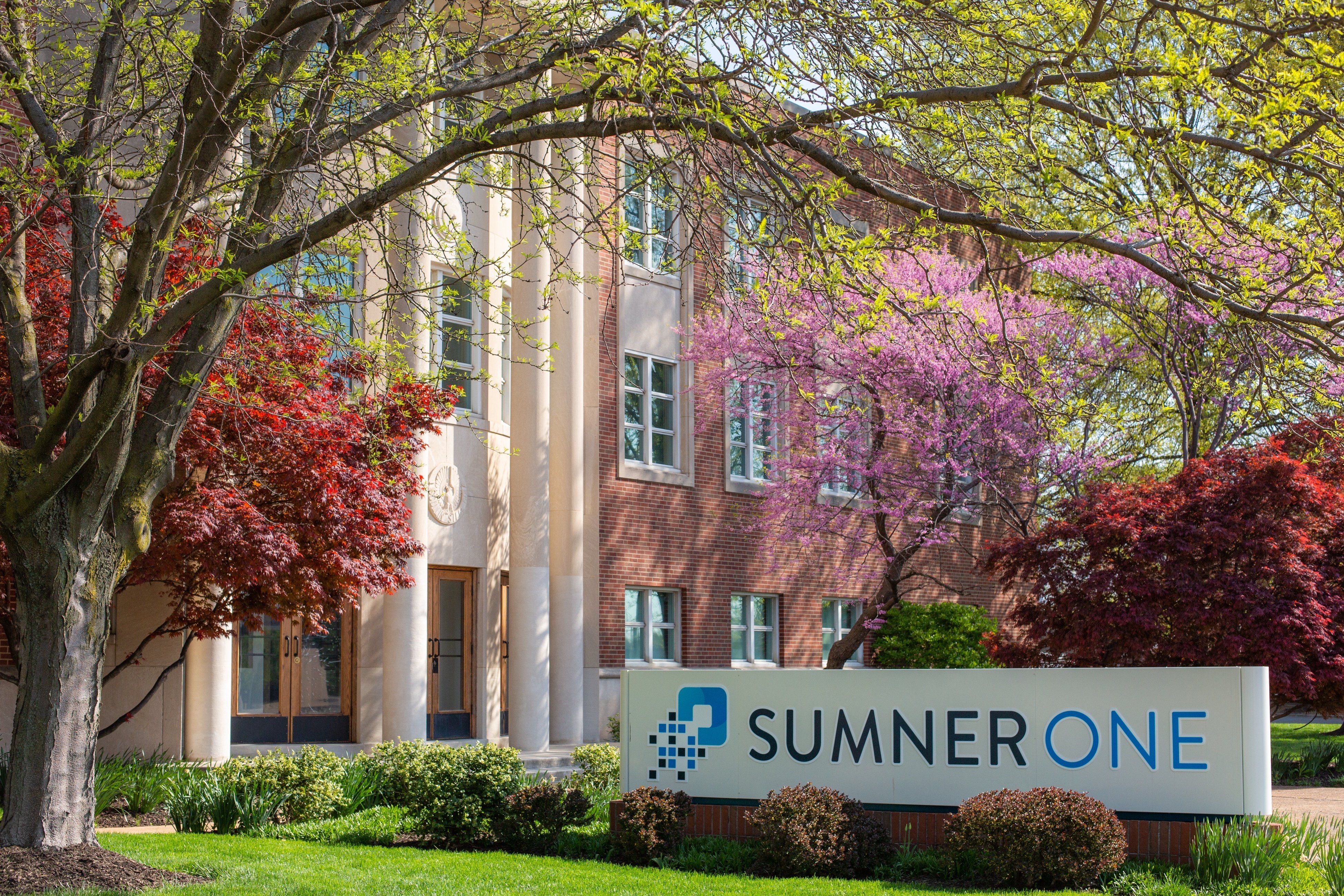 SumnerOne-StLouis-Sign